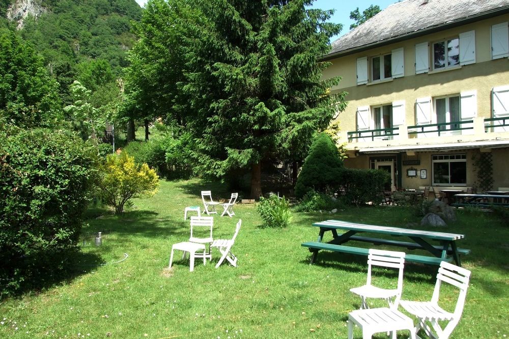 Hotel Du Val D'Aure 卡代阿克 外观 照片