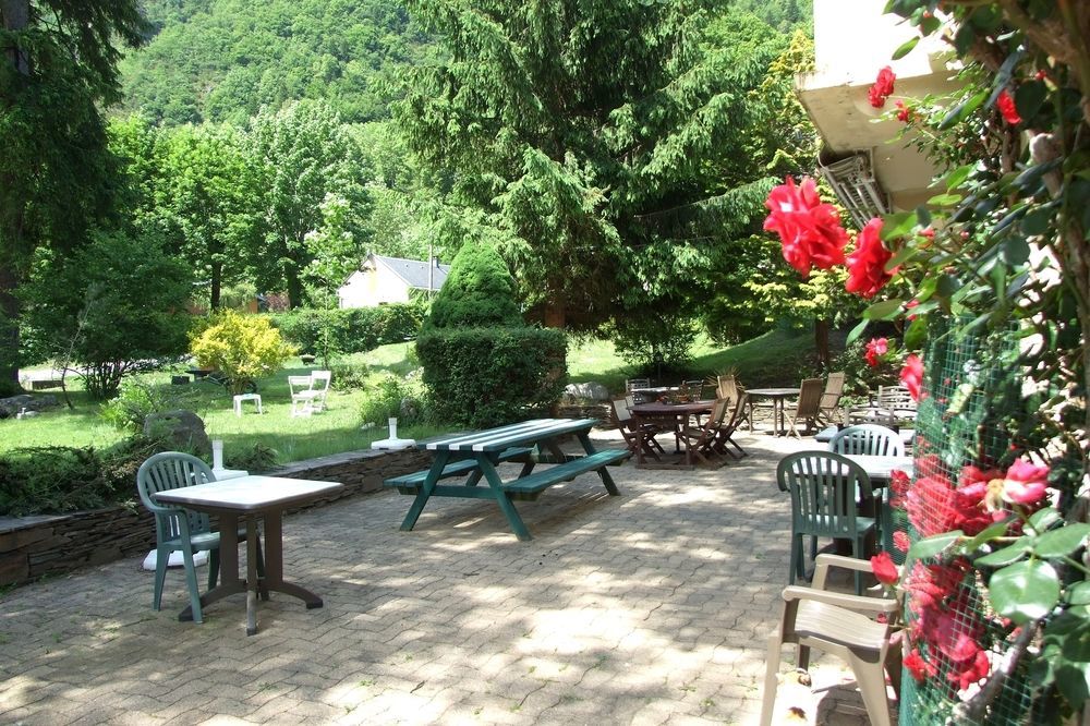 Hotel Du Val D'Aure 卡代阿克 外观 照片