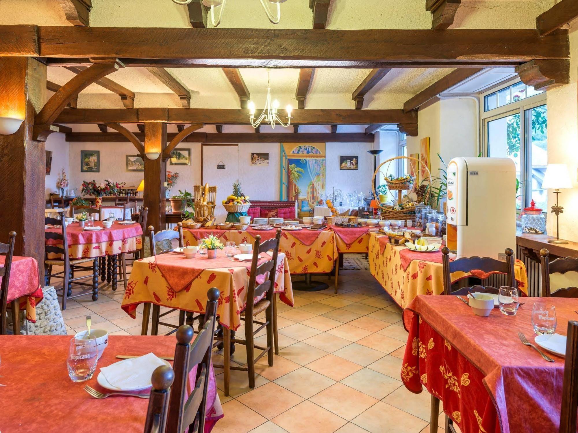 Hotel Du Val D'Aure 卡代阿克 外观 照片