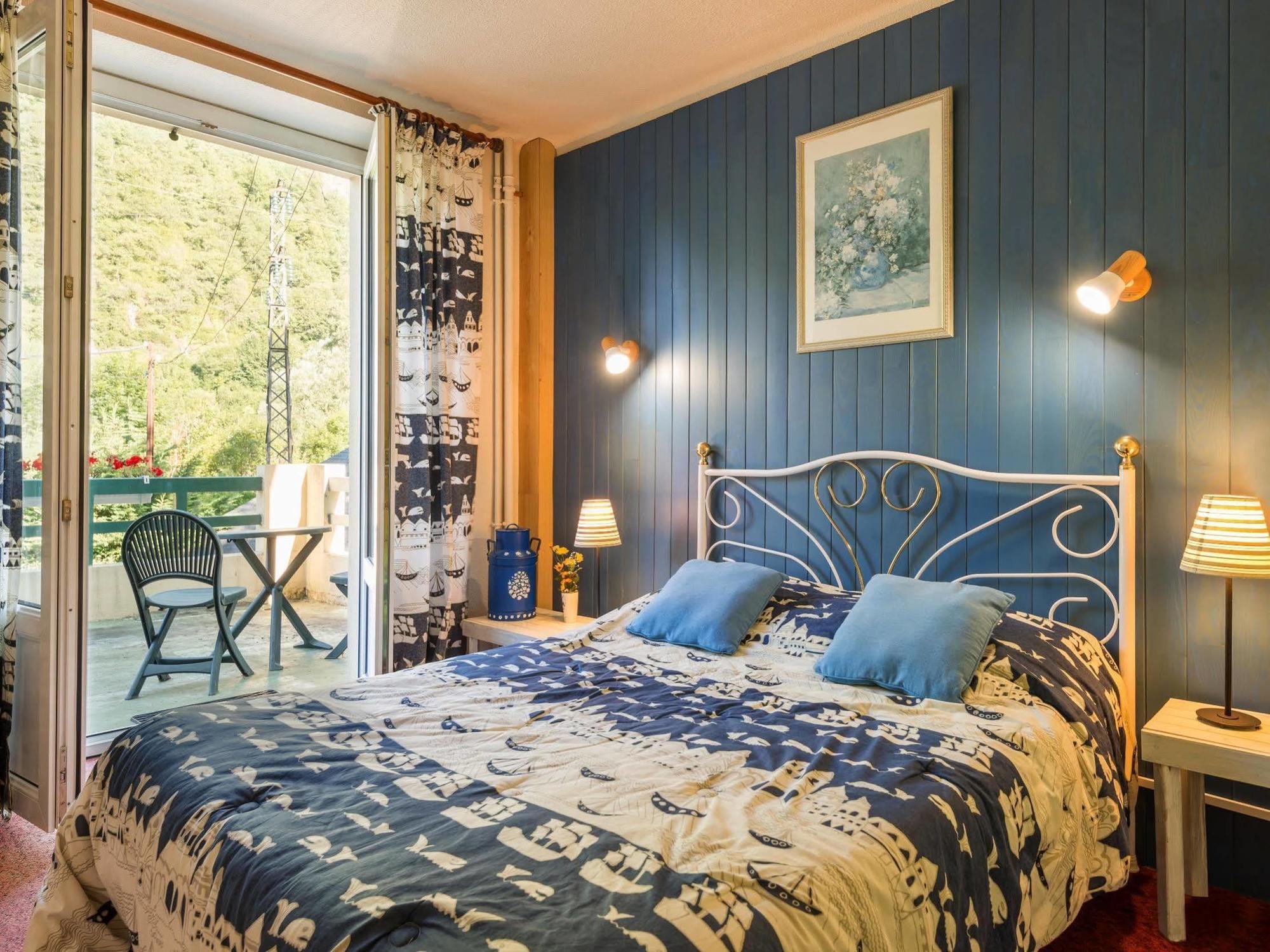 Hotel Du Val D'Aure 卡代阿克 外观 照片