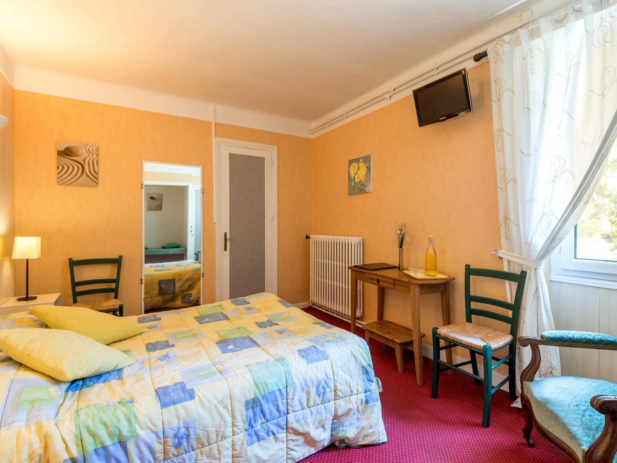 Hotel Du Val D'Aure 卡代阿克 外观 照片
